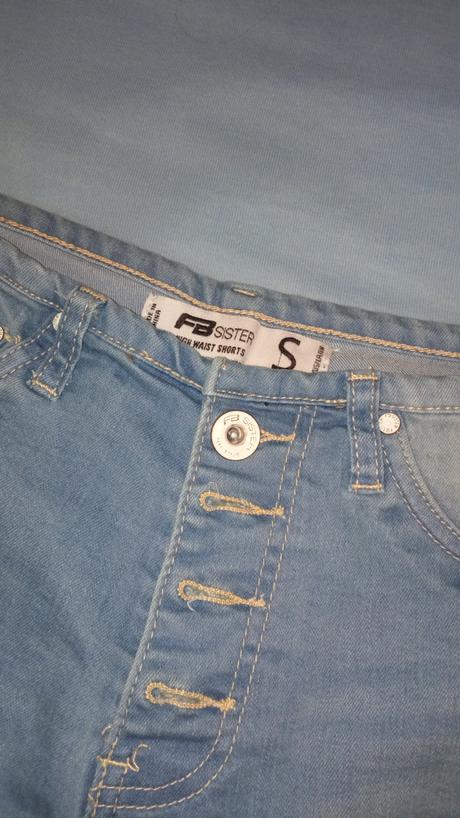 Riflové kraťasy s, s