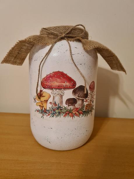 Sklenená nádoba na sušené huby, 