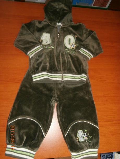 Komplet mikina+tepláčky, 80