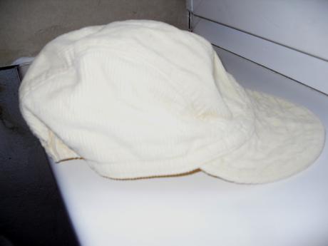 Menšestrová šiltovka 48cm + druhá grátis, 74