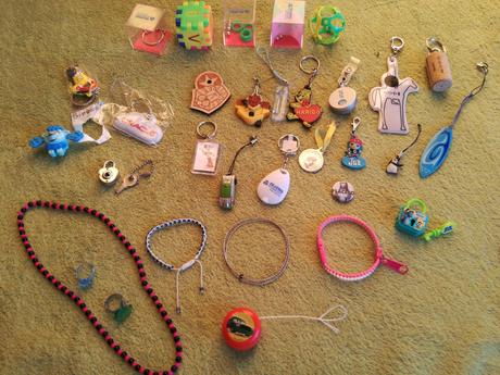 Drobné hračky, doplnky - darčeky k nákupu,