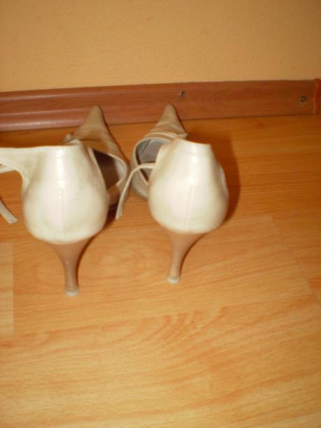 Spoločenské topánky, 38