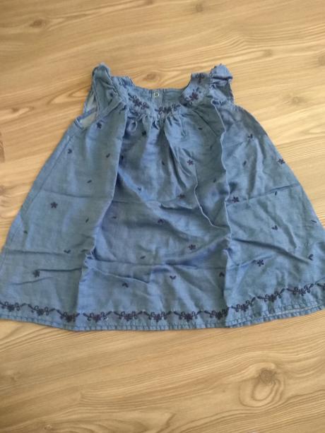 Kvietkovane  saty, marks & spencer,98