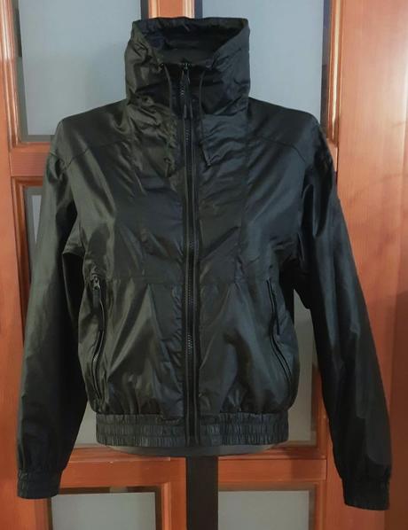 Predám prechodovú bundičku helly hansen veľ.xs-s, helly hansen,xs