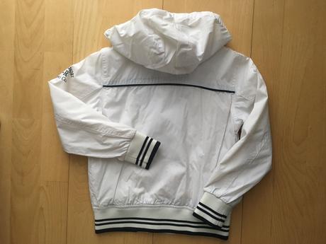 Biela sustakova bundicka na 4-5 rokov, ovs,110