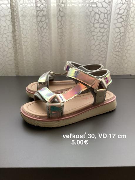 Dievčenská obuv, 31