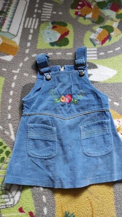 Menčestrove saty s trakmi 2 roky, 92