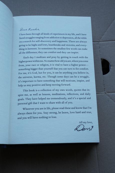 Kniha staying strong,