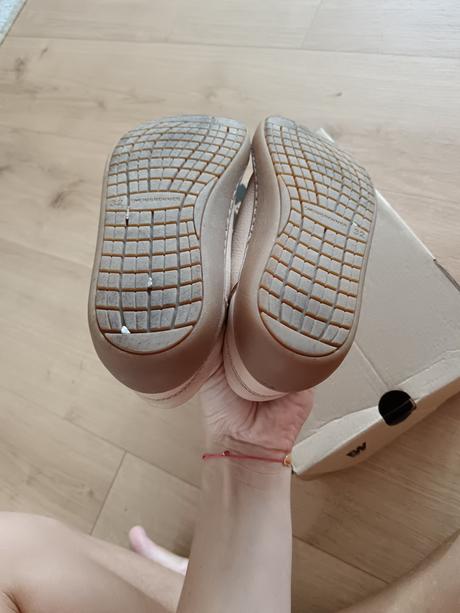 Barefoot topánky, 32