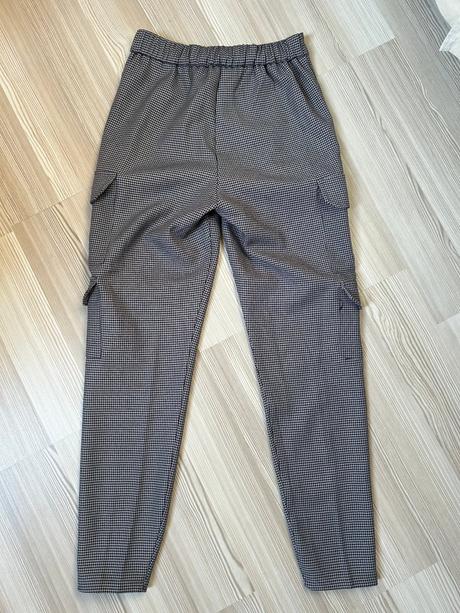 Nohavice s vreckami, xs