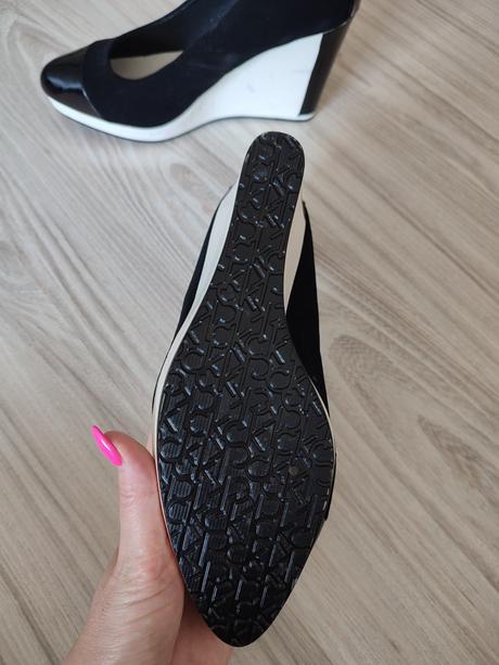 Lodičky na platforme, 40