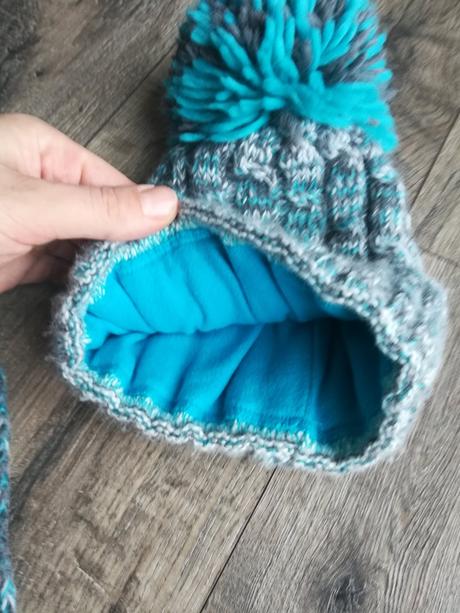 Zimná čiapka, ajs,86