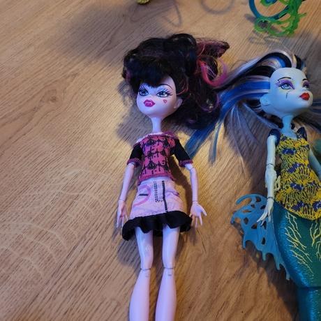 Predam monster high babiky,