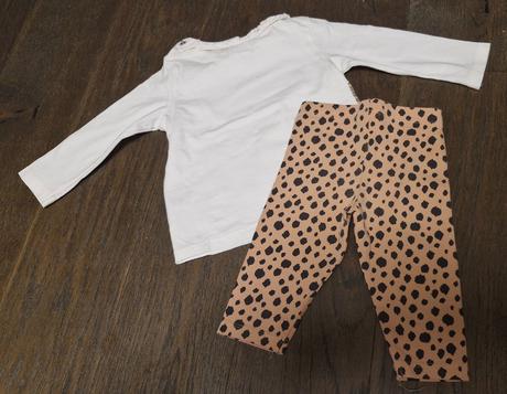 3-kompletik v modernom leo prevedeni na 3-6m, disney,68