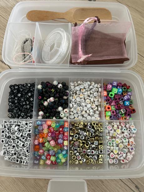 Sada na výrobu náramkov, 