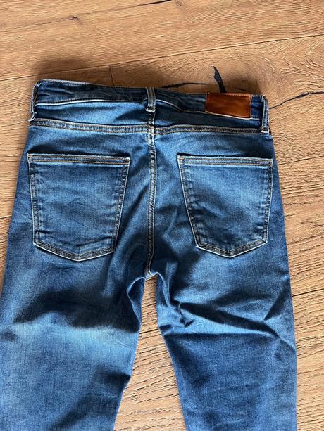 Dámske rifle slim, zara,s