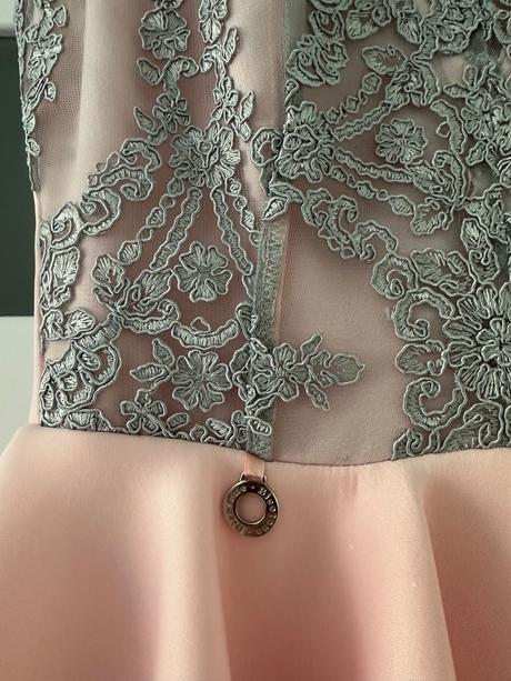 Spoločenské šaty 38, 38