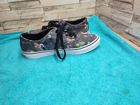 Vans 40 - dámske tenisky so psím motívom, vans,40