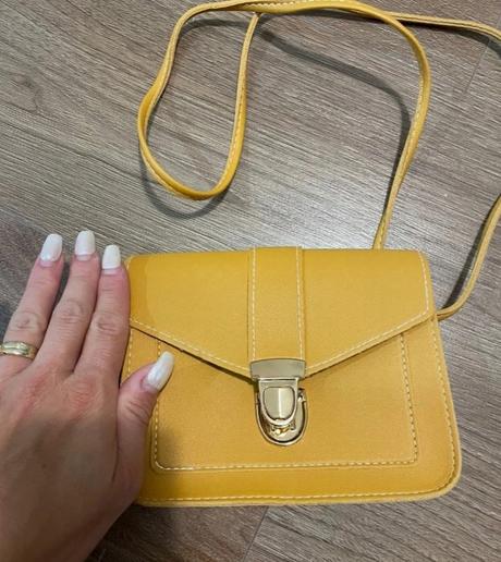 Malá crossbody kabelka, 