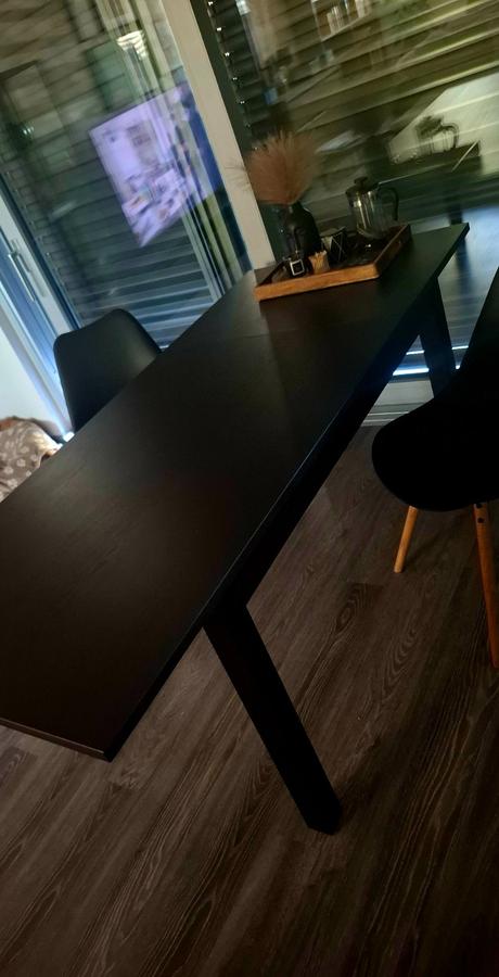 Jedálenský stôl ikea, 