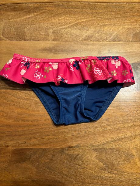 Dievcenske plavky, nabaiji,80