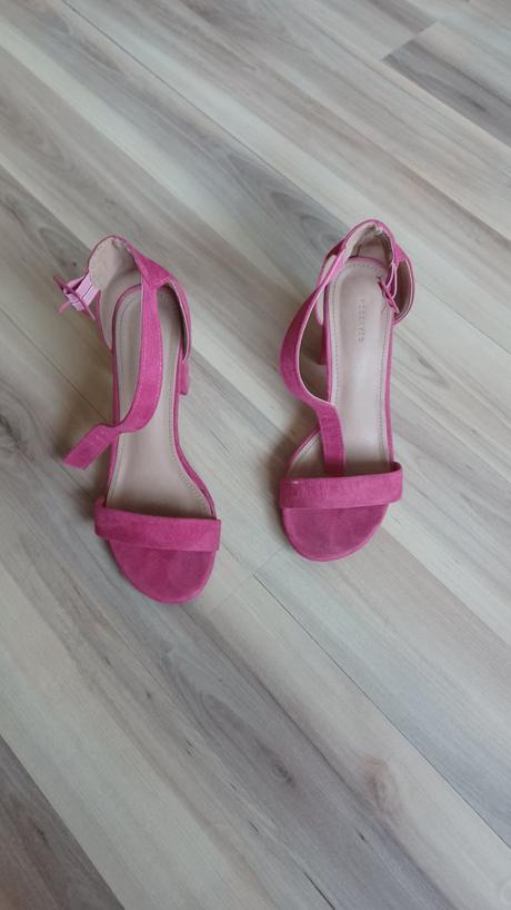 Ružové sandále na opätku, reserved,36