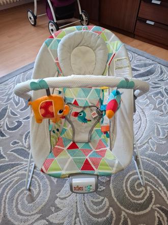 Vibrujúce kresielko bright stars, 