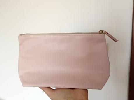 Kozmetická taštička,