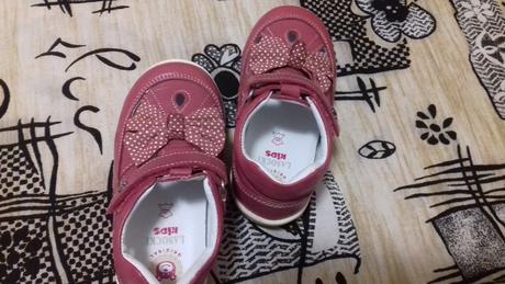 Sandálky pre dievčatko, lasocki,24