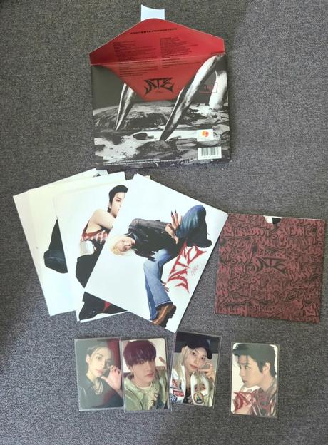 Stray kids album,puzzle, 