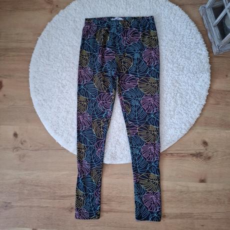 Leginy, reserved,152