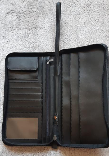 Predám kvalitný organizér, 