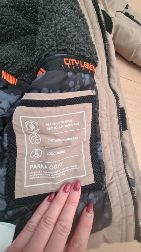 Bunda / kabát, f&f,152