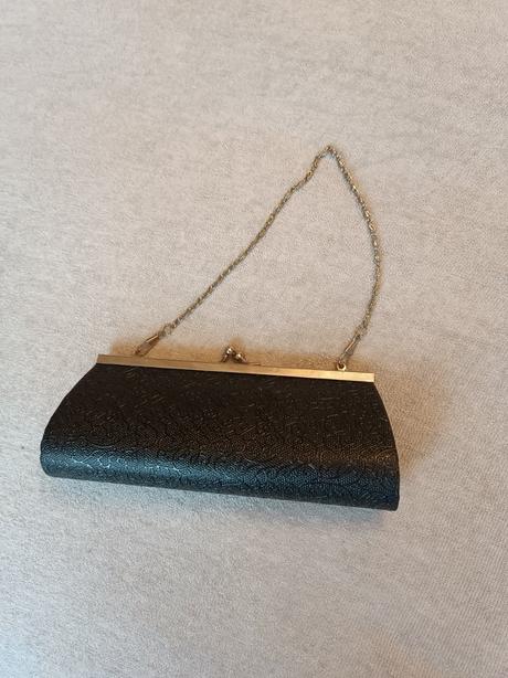 Spoločenská kabelka, 