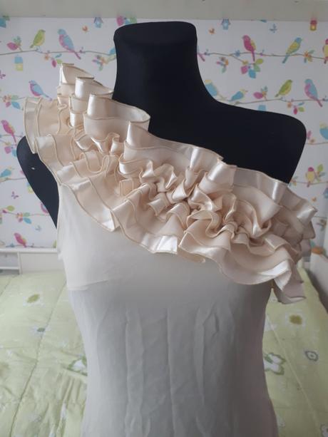 Dámske elegantné šaty, 36