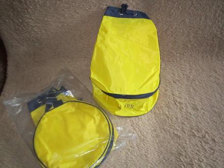 1730. 2x taška resp. ruksak,