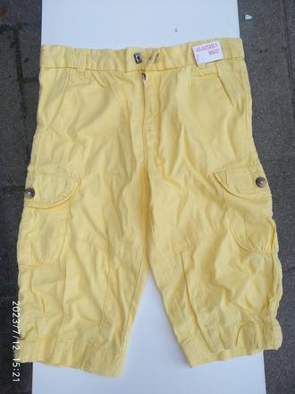 Capri nohavice, takko,104