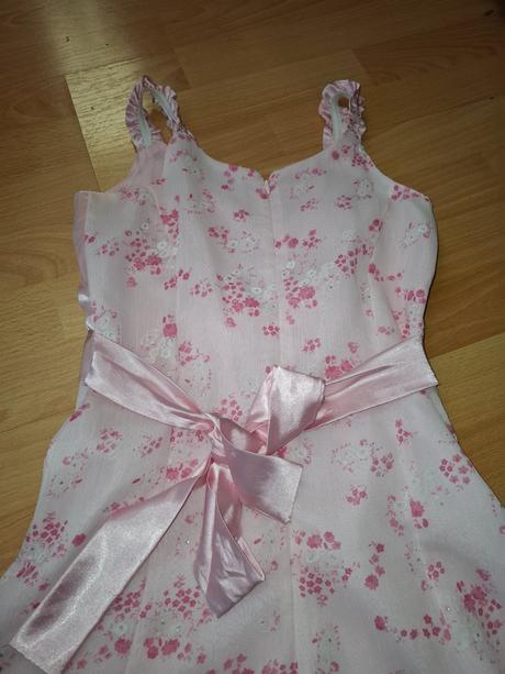 Šaty pre dievčatko 146, 146