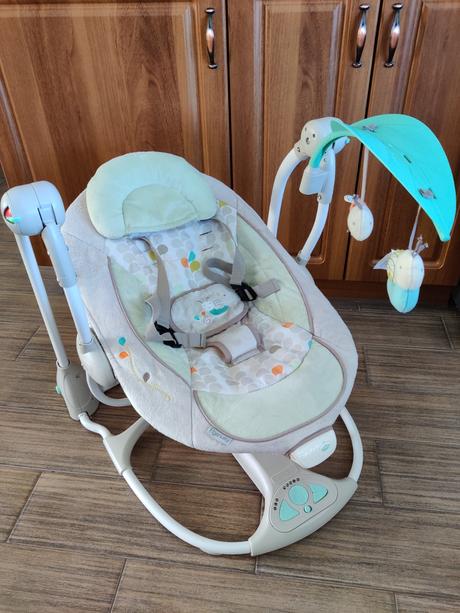 Hojdacie a vibračné lehátko ingenuity,