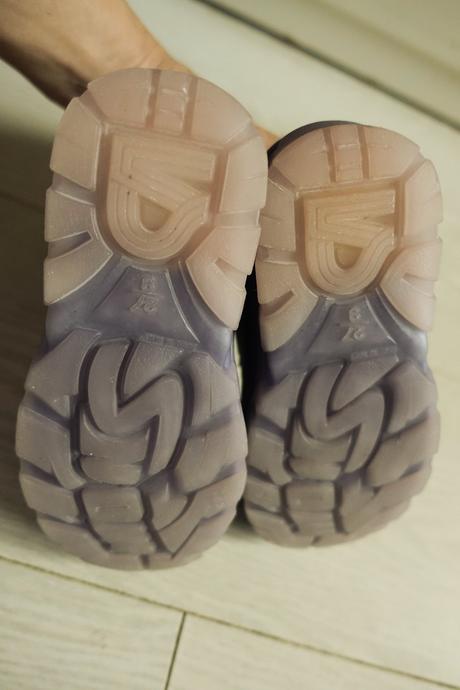 Svietiace teplé čižmy rohs, 27