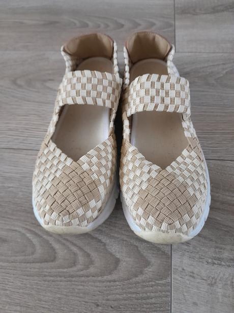 Letné plátenky, 38