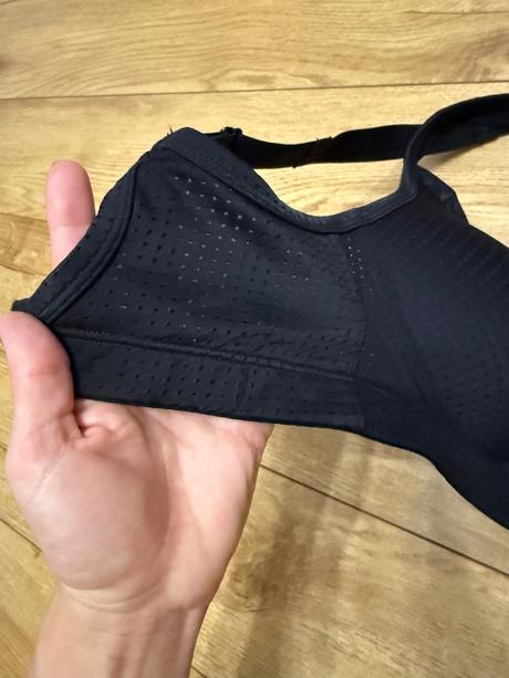 Športova podprsenka 70d, 70d