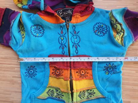 Farebna mikina hippie, 80