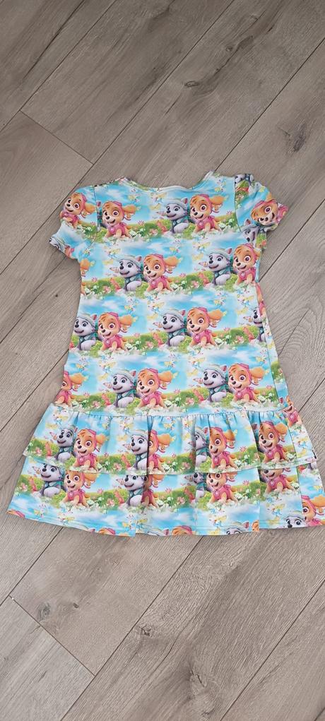 Šaty labkova patrola, 134