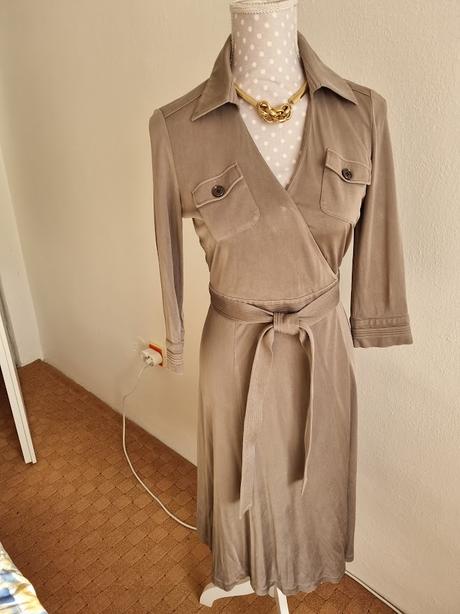 Bledohnedé zavinovacie šaty s, s