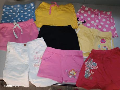 Kraťasy veľ.98/104, disney,98