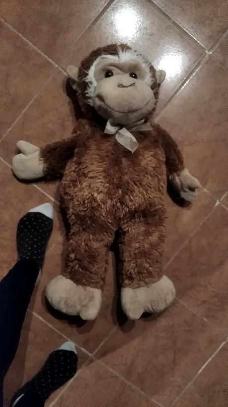 Veľká opica na mojkanie, 