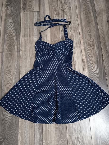 Retro y, orsay,s