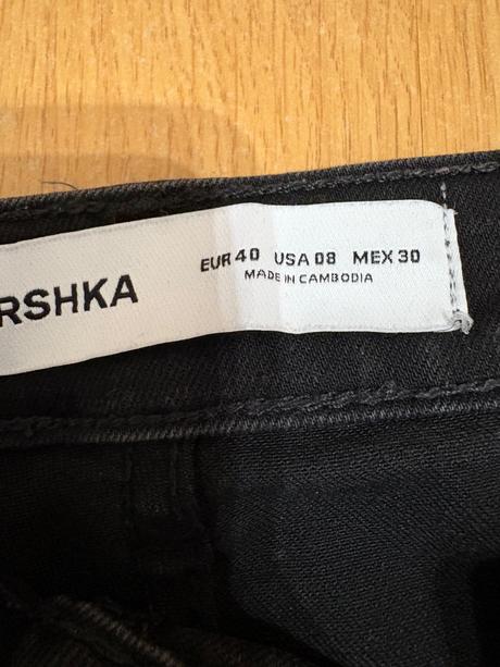 Čierne rifle bershka, bershka,40