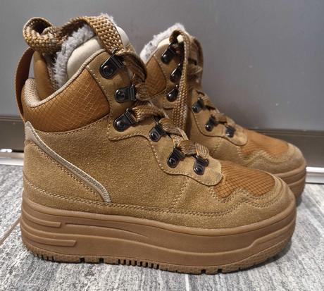 Štýlové zimné topánky na šnurovanie, 36